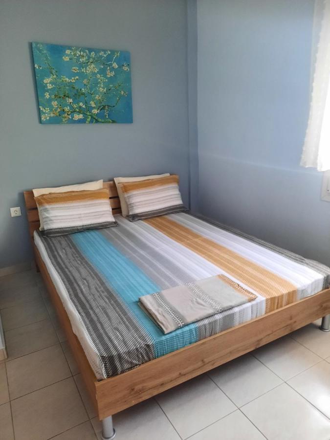 Park View Apartment In Paralia Dionisiou Exterior foto