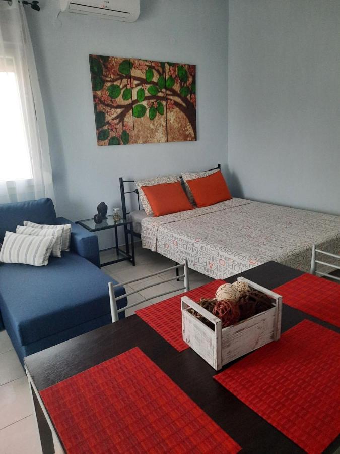 Park View Apartment In Paralia Dionisiou Exterior foto
